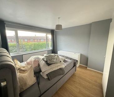 4 bedroom terraced house to rent - Photo 6