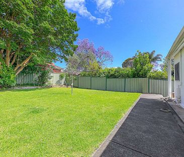 2/11 Emu St, Strathfield, NSW 2135 - Photo 1