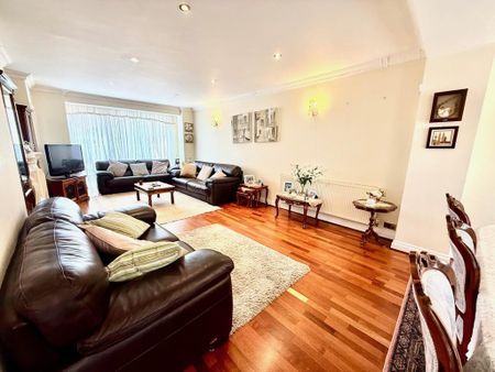 5 bedroom house to rent - Photo 2