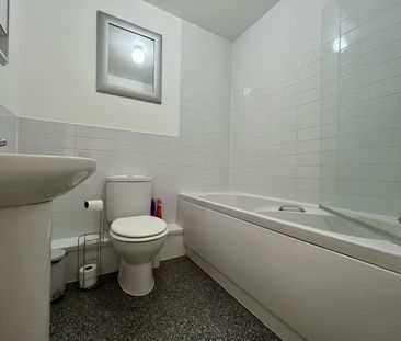 Greenway Road, Rumney - Photo 5