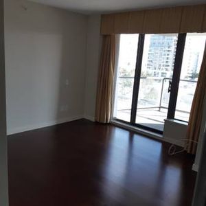 Acqua Richmond 2 bedrooms plus 1 bedroom/den with closet 5811 #3 Road - Photo 2