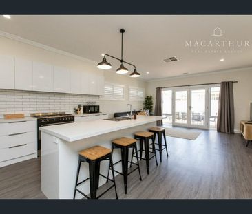 11A Day Street, Wagga Wagga, NSW 2650 - Photo 3