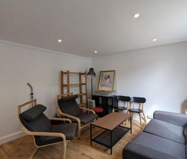 4 bedroom terraced house to rent - Photo 1