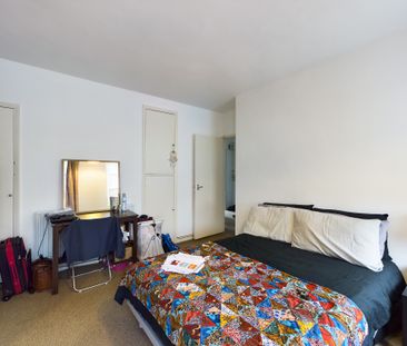 Plymouth House, London, SE10 - Photo 3