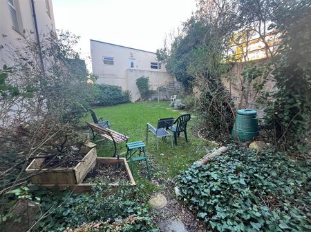 South Road, Weston-Super-Mare - Photo 2