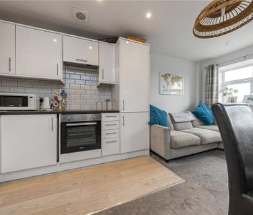 1 bedroom flat to rent - Photo 6