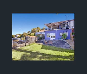 Exclusive Waterfront Home with Breathtaking Views! - Photo 5