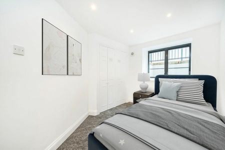 Roehampton Lane, Roehampton, SW15 - Photo 2
