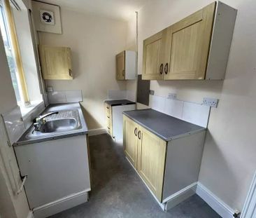 2 Bed Terraced House, Thimblemill Road, B67 - Photo 5