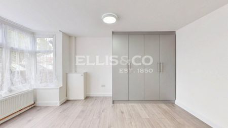 Pinkwell Avenue, UB3, Hayes - Photo 4