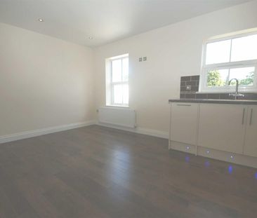 Christchurch Road, Hemel Hempstead, HP2 5BX, Herts - Photo 3