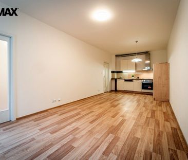 Pronájem bytu 2+kk 44 m² - Photo 2