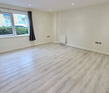 2 Bed Flat, Alice Court, N22 - Photo 1