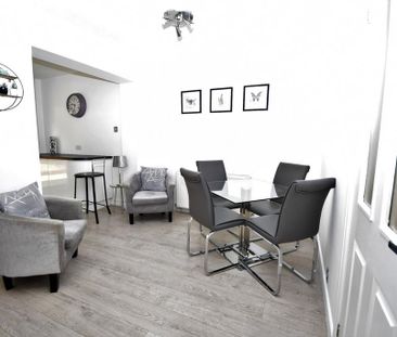 3 bedroom terraced house to rent - Photo 2