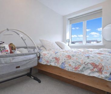 1 bedroom penthouse to rent - Photo 5