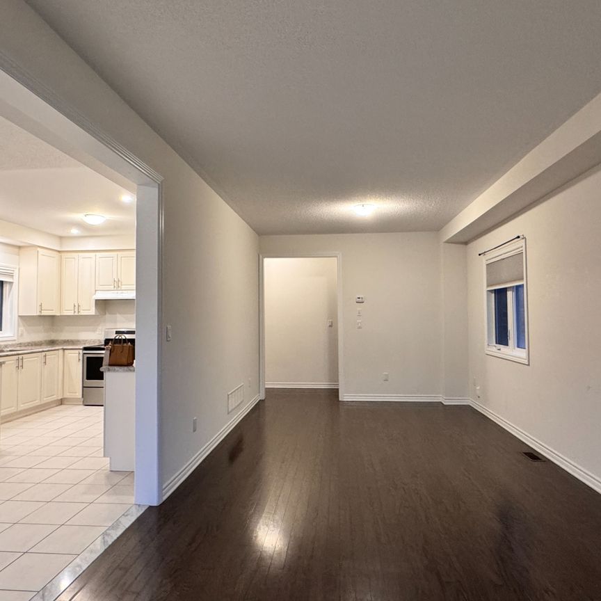 For Lease - 27 Palace Street, Thorold, Ontario - Photo 1