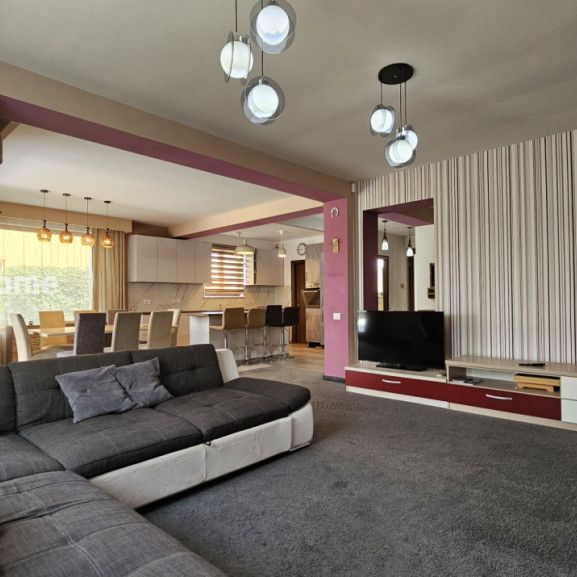 Vila 248MP | Pipera-American Village | Teren 300MP | Parcar - Fotografie 1