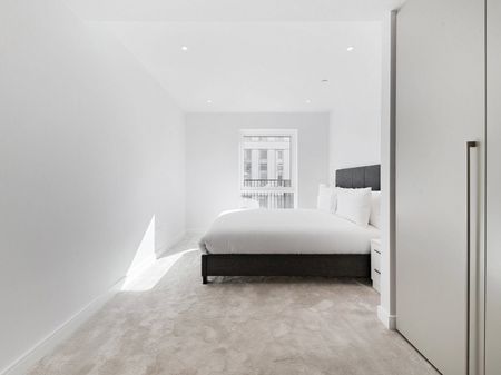 Lockgate Road, London - Photo 2