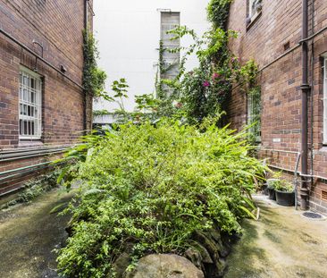 16 / 360 Bourke Street - Photo 5