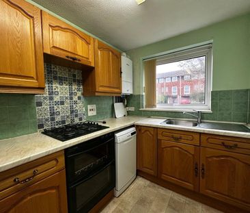 2 Bed Detached House, Bardsley Close, CR0 - Photo 4