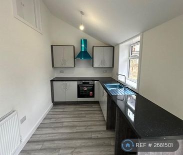 2 bedroom bungalow to rent - Photo 2