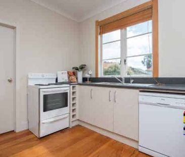 Character Bungalow in Claudelands - Photo 1