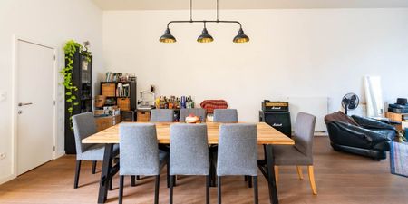 Appartement te huur in Antwerpen voor € 1.950 met 3 slaapkamers - Photo 3