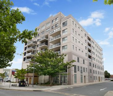 Modern 2-Bedroom Apartment in the Heart of Queanbeyan - Photo 5