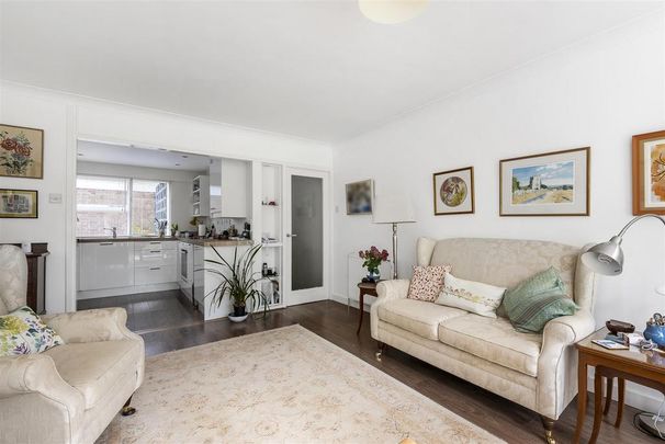 2 bedroom flat to rent - Photo 1