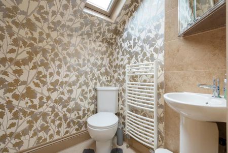 2 bedroom apartment to rent - Photo 2