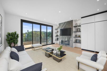 For Lease - 681 Glencairn Avenue, Toronto, Ontario - Photo 3