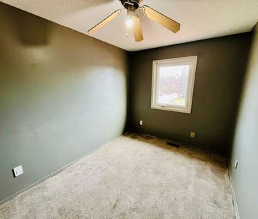 For Lease - 26 Harman Drive Unit# Main, Ajax, Ontario - Photo 4