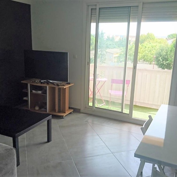 Location Appartement 3 pièces 61m² MARIGNANE 13700 - Photo 1