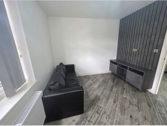 2 Bed Flat, High Road Leytonstone, E11 - Photo 1