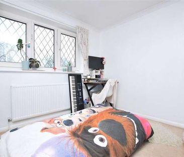 Broad Street, Guildford, Surrey, GU3 - Photo 3