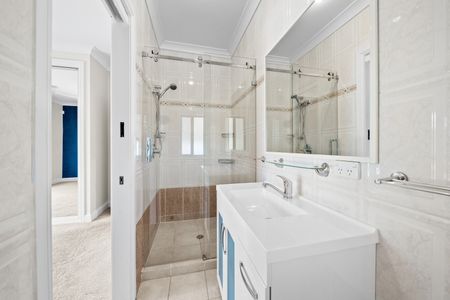 43 Finniss Crescent, Narrabundah ACT 2604 - House For Rent | Domain - Photo 3