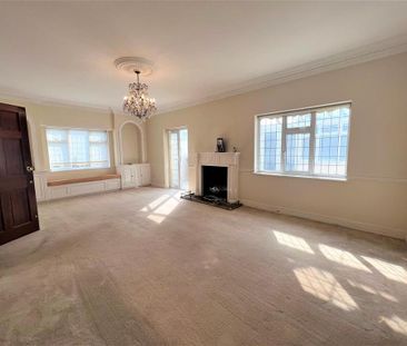 5 bedroom detached house to rent - Photo 4