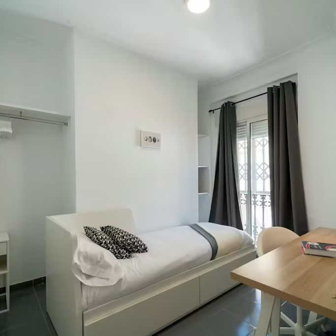 Carrer Pizarro, Valencia, Valencian Community 46004 - Photo 1