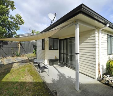 What a Honey - Photo 2