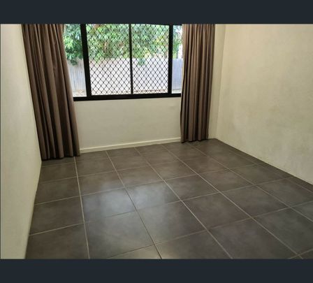 4/338 Sheridan Street, Cairns North, Qld 4870 - Photo 1
