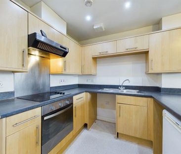 2 bedroom apartment to rent - Photo 6