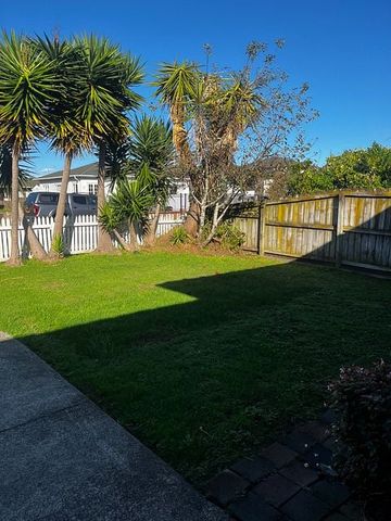 Sunny 3-Bedroom Home in Papatoetoe Available Now - Photo 5