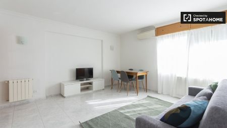 madrid, Community of Madrid 28011 - Photo 4