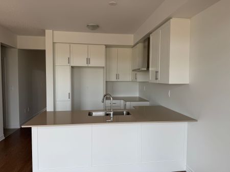 For Lease - 1583 Savoline Boulevard, Milton, Ontario - Photo 2