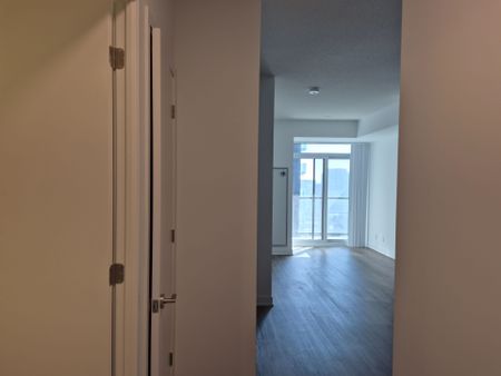 For Lease - 180 Front Street Unit# 1809, Toronto, Ontario - Photo 5