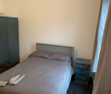 Room in a Shared House, Terrace Road, B19 - Photo 4