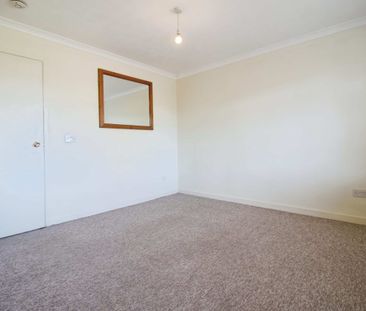 Kilsyth Close, Freshbrook, Swindon, Swindon, SN5 - Photo 5