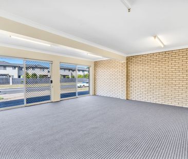 Spacious Dual-Level Home with Outdoor Entertaining! - Photo 4