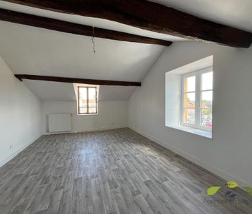 Location Appartement 2 pièces 55m² ST LEONARD DE NOBLAT 87400 - Photo 5