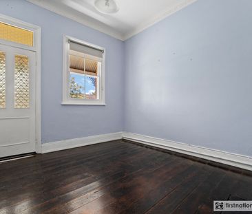 Character, Charm & Blue-Chip CBD Living - Photo 5